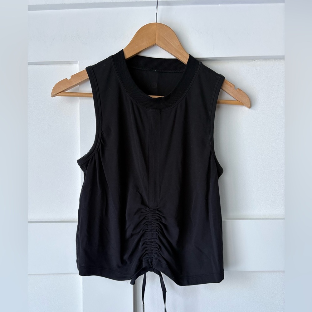 Lululemon • Cinch Me Up Front Tank • Size 4